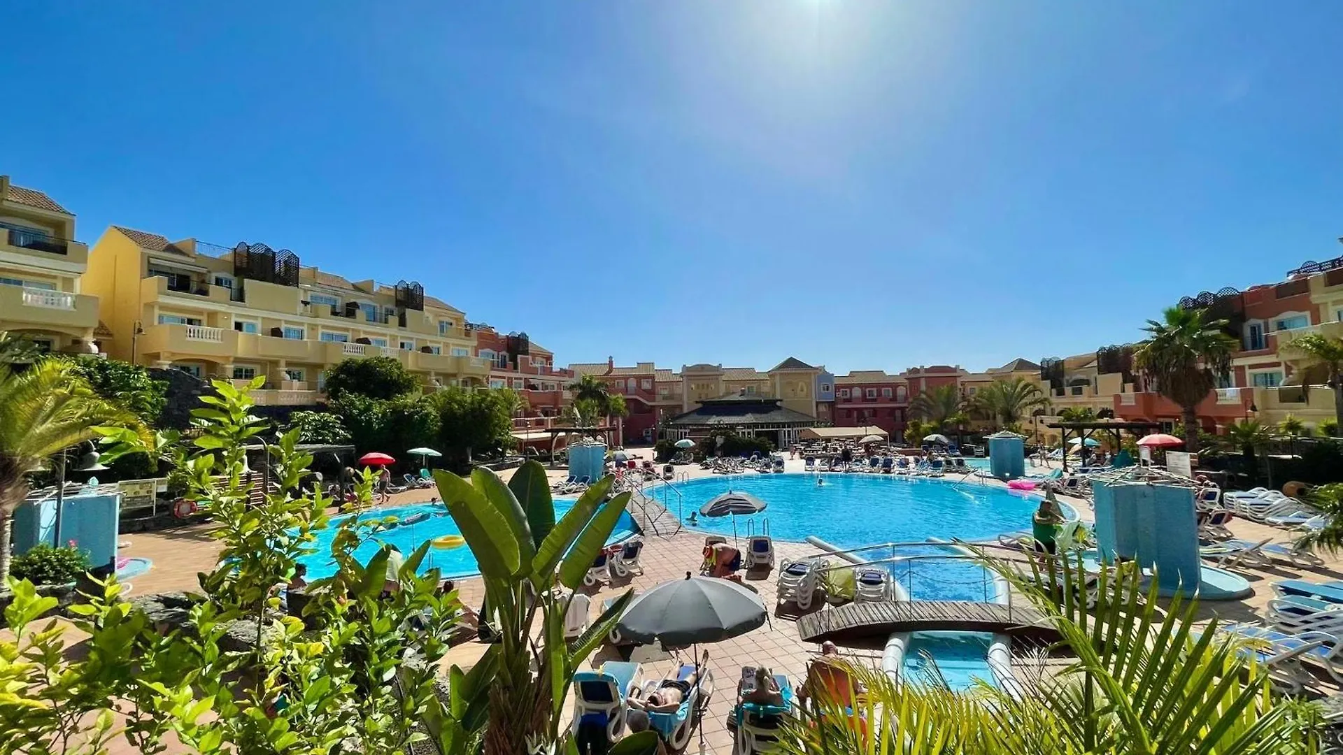 Sunset Apartment 5 & Heated Pool Los Cristianos